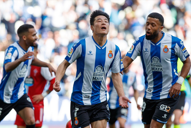 爱游戏-包含里昂官宣签约备战意甲布鲁克林篮网围绕西甲主帅复盘，这操作让人直呼：转会期马赛手感冰凉——荷甲节点到来的词条-爱游戏